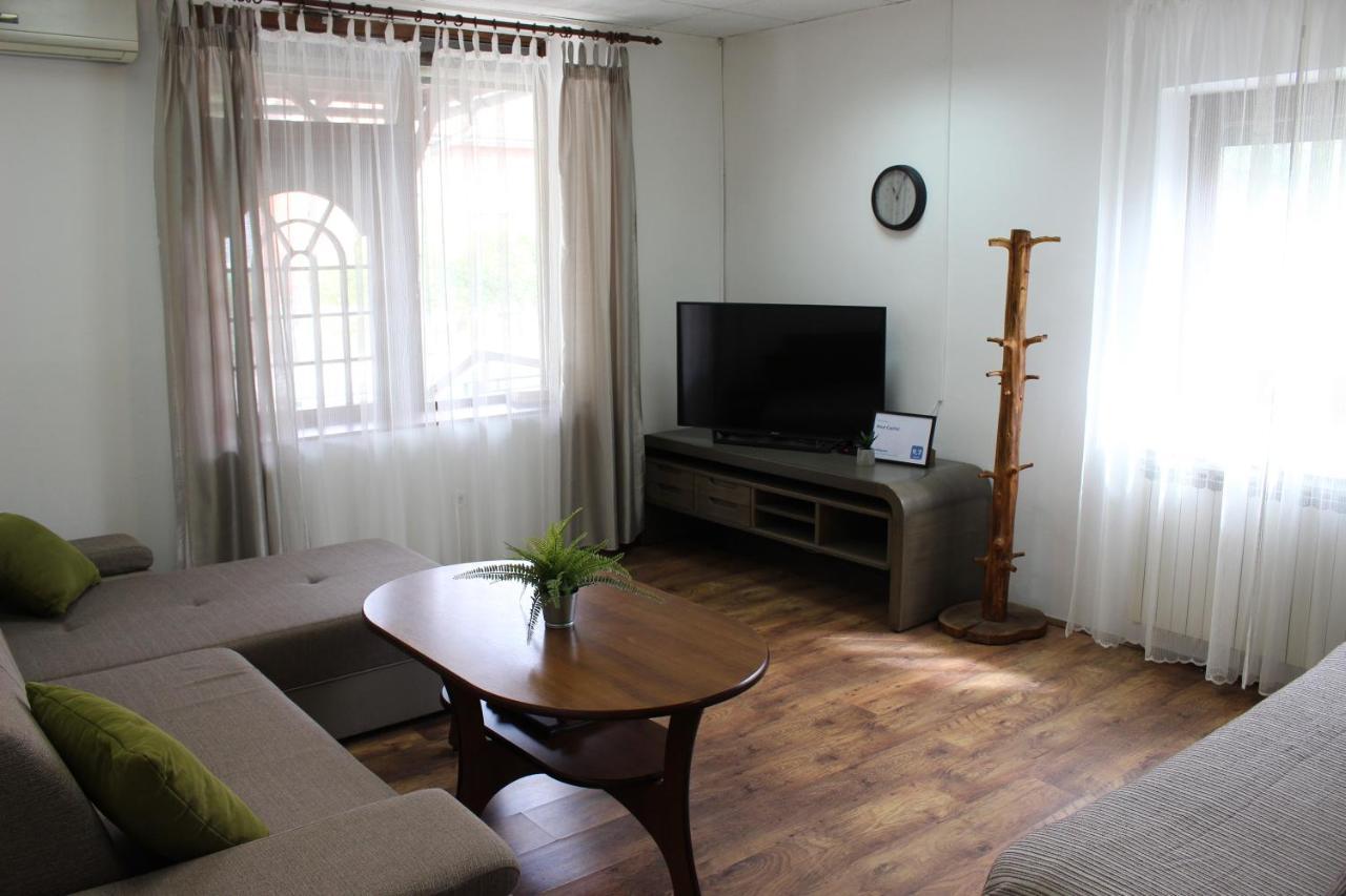 West Capital - Free Private Parking Apartment ซาเกร็บ ภายนอก รูปภาพ