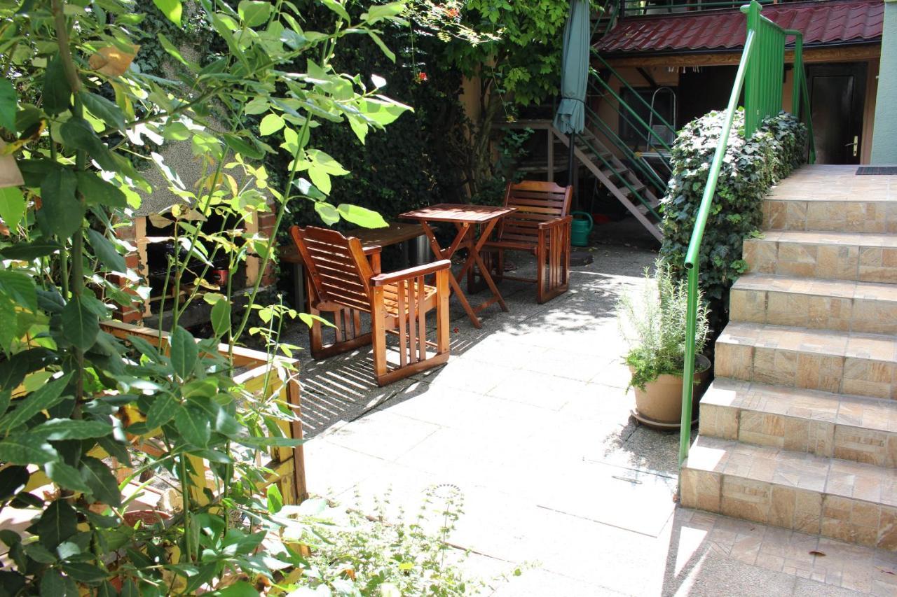 West Capital - Free Private Parking Apartment ซาเกร็บ ภายนอก รูปภาพ